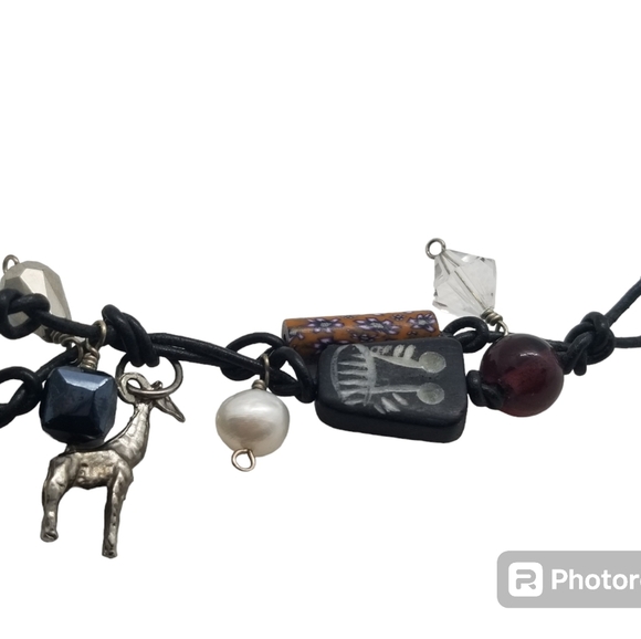 VINTAGE AFRICA THEME CHARM MEDLEY  BRACELET - Picture 6 of 7